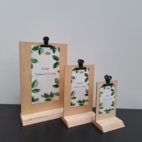 x3 Sign Stand with Clip 1 v2