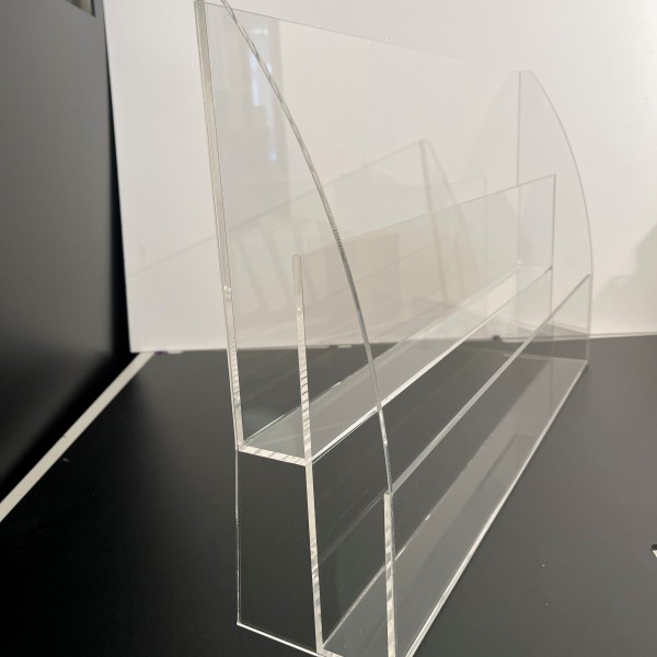 2 Tier Display Stand 5