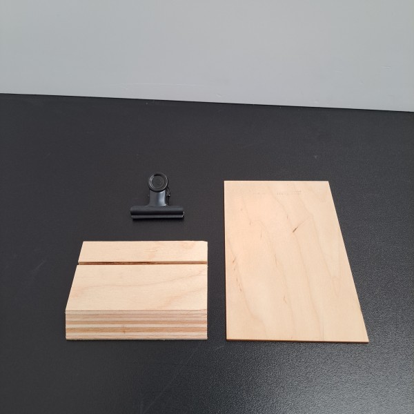 Small Sign Stand with Clip 3